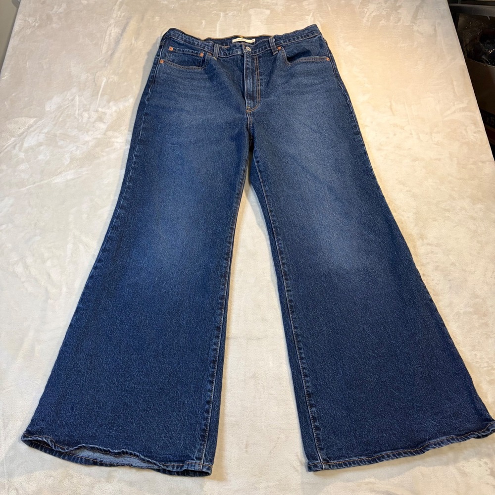 Levis Premium Ribcage Bell Ultra High Rise Flare Jeans Indigo Blue W33 L30